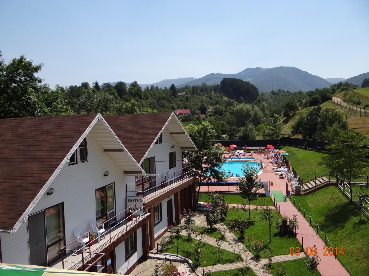 Cabana Pensiune La Brazi Vulcan (Hunedoara) Exterior photo