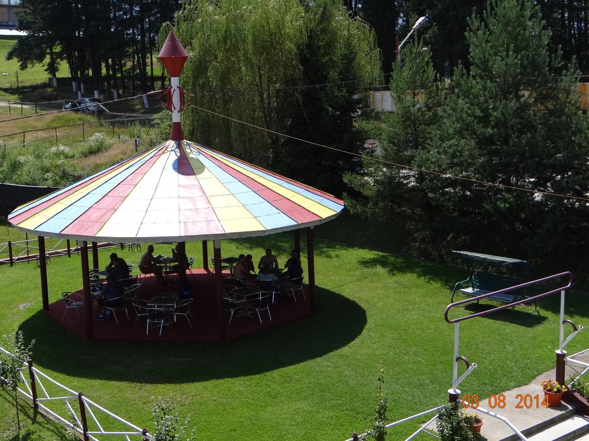 Cabana Pensiune La Brazi Vulcan (Hunedoara) Exterior photo